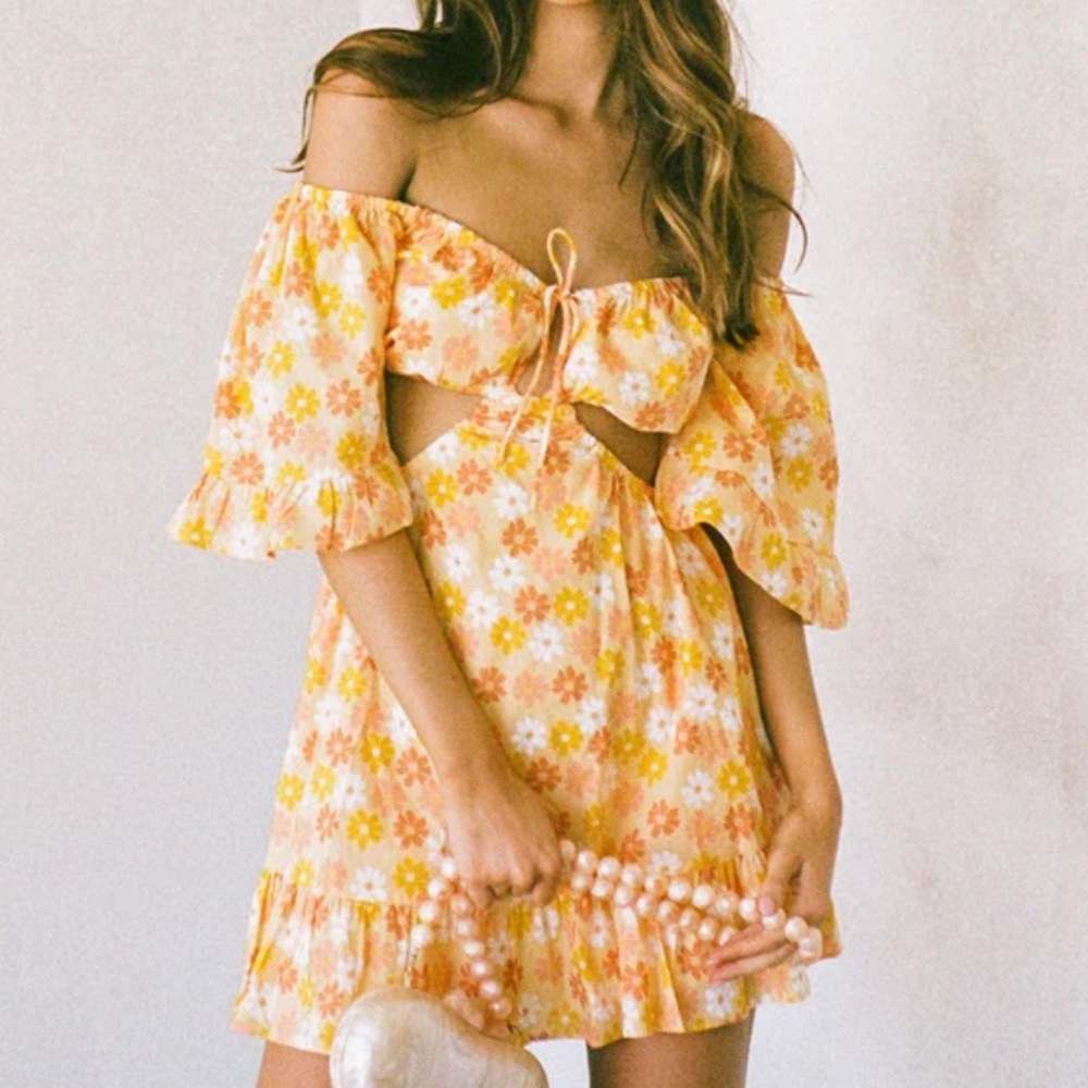 Sabo Skirt Off The Shoulder Floral Dress